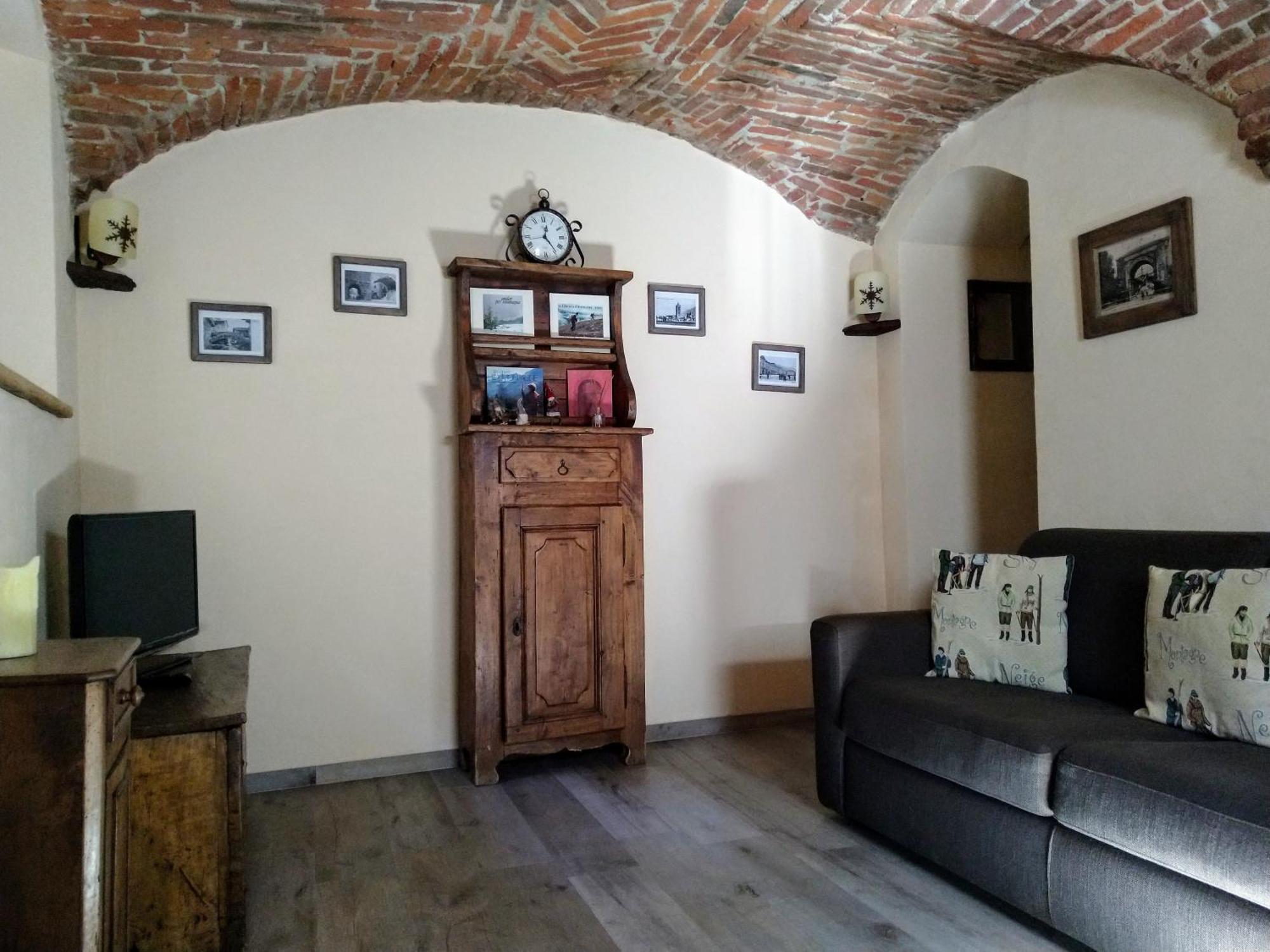 Maison Du Pont Romain Aosta Eksteriør billede
